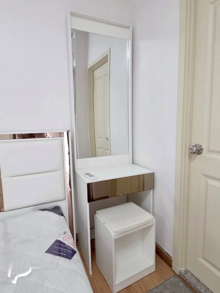 For rent: Supalai Veranda Rattanathibet, 28th floor, beautiful unit, fully furnished. Book now! (Quickly!)