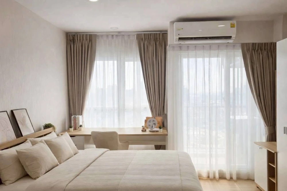 For rent: Supalai Veranda Ramkhamhaeng. High floor, unobstructed view, bright and airy. Studio room in a quiet location, perfect for relaxation.