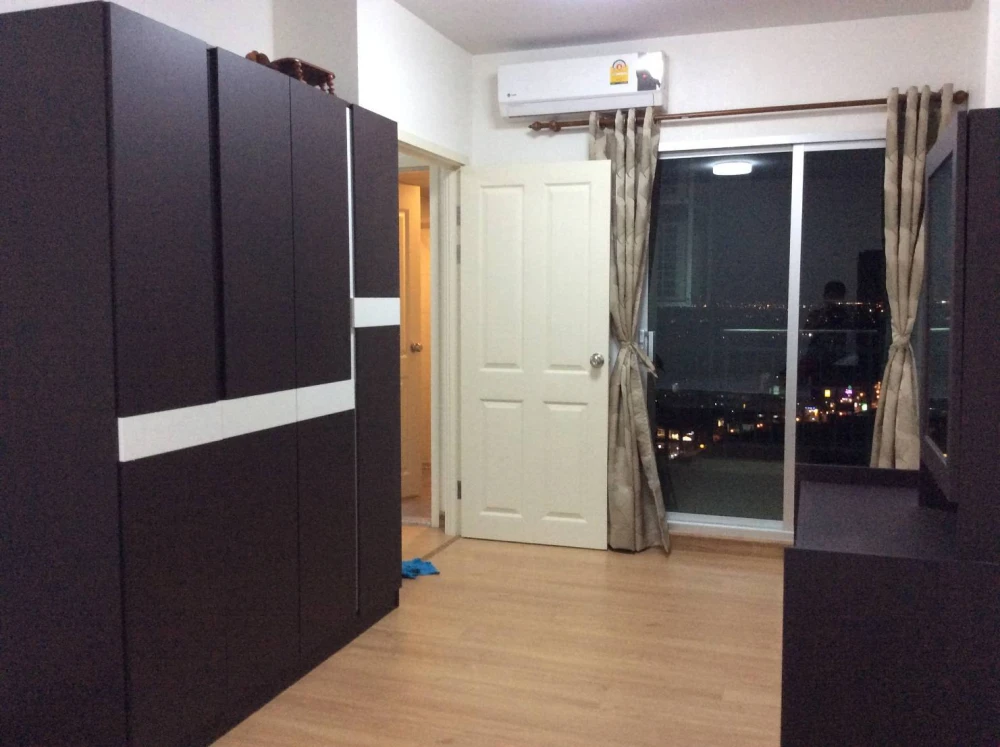 For rent Supalai Vista Pak Kred Intersection, high floor room, spacious and comfortable, hurry and reserve now.