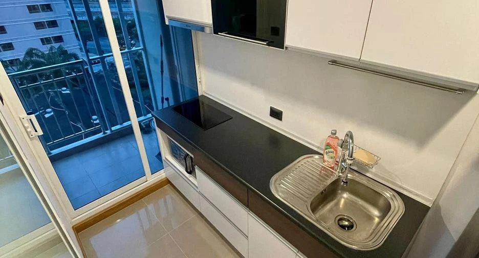For rent: Supalai Wellington 2-bedroom unit, fully furnished and spacious. Complete amenities. Book now!