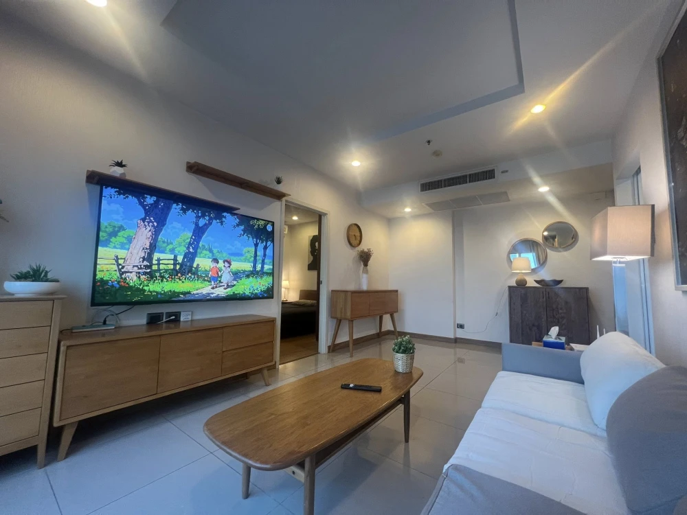 For rent: Supalai Wellington 2-bedroom unit, fully furnished and spacious. Complete amenities. Book now!