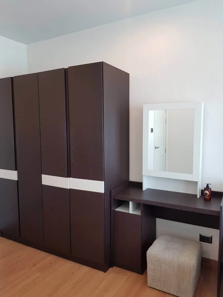 For rent Supalai Wellington II 1 bedroom 1 bathroom, lots of usable space, comes with complete furniture, don't miss it.