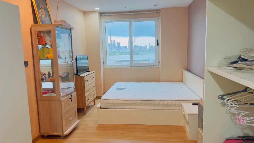 For rent: Supalai Wellington, a comfortable room in a great location, fully furnished with complete amenities. Book now!