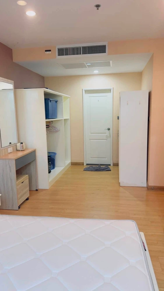 For rent: Supalai Wellington, a comfortable room in a great location, fully furnished with complete amenities. Book now!