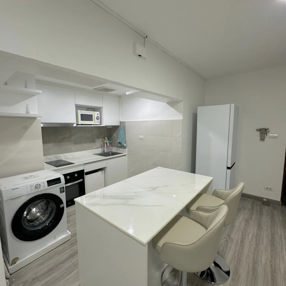 For rent: S.V. City Rama 3, a nice room with complete decorations. If interested, hurry and reserve now. Urgent!