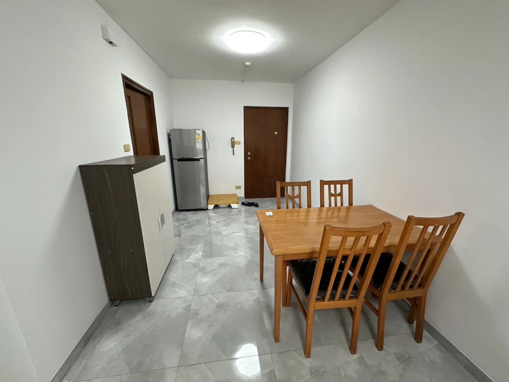 For rent: SV. CITY Rama 3, a nice room, complete with furniture and electrical appliances. Just come and move in.