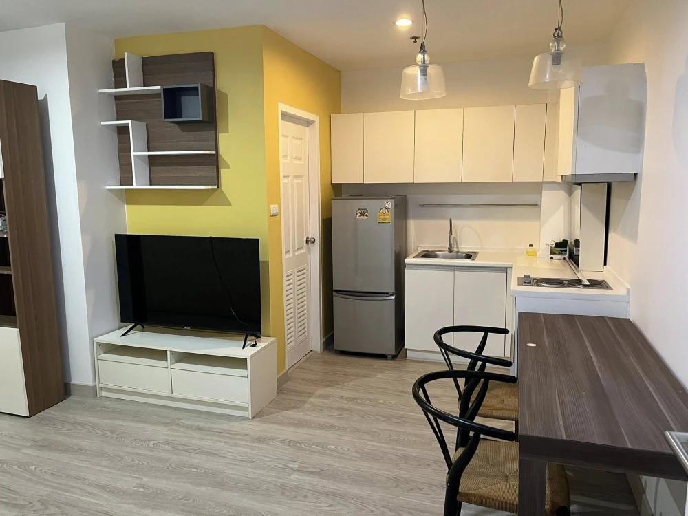 Sym Vibha-Ladprao condo for rent. 37 sq m, 1 bedroom, 1 living room, fully furnished with appliances. Book now!