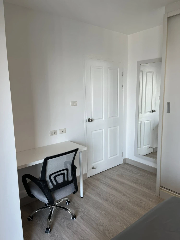 Sym Vibha-Ladprao condo for rent. 37 sq m, 1 bedroom, 1 living room, fully furnished with appliances. Book now!