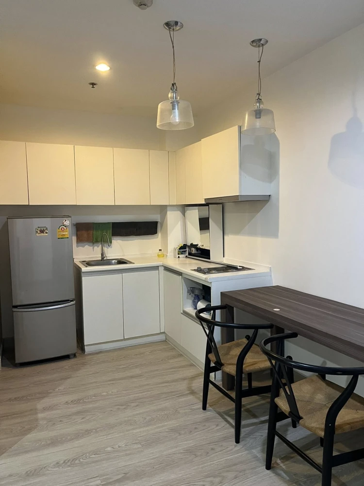 Sym Vibha-Ladprao condo for rent. 37 sq m, 1 bedroom, 1 living room, fully furnished with appliances. Book now!