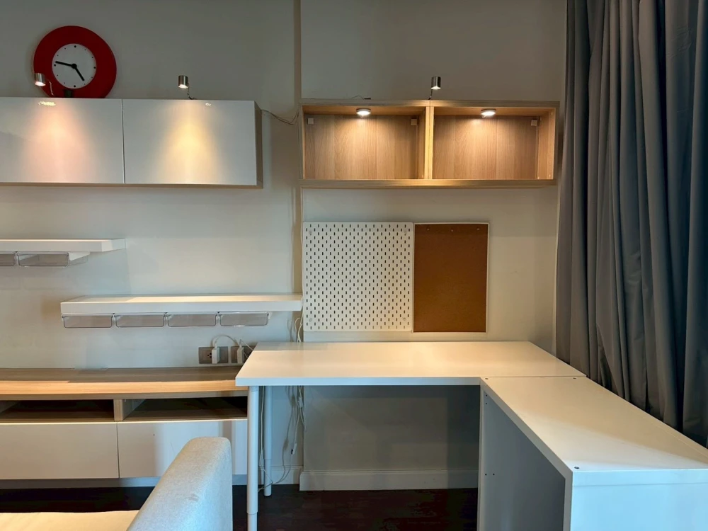 For rent: Sync Nature Siam. Spacious room with ample living space and complete amenities. High-quality built-in furniture. Book now!