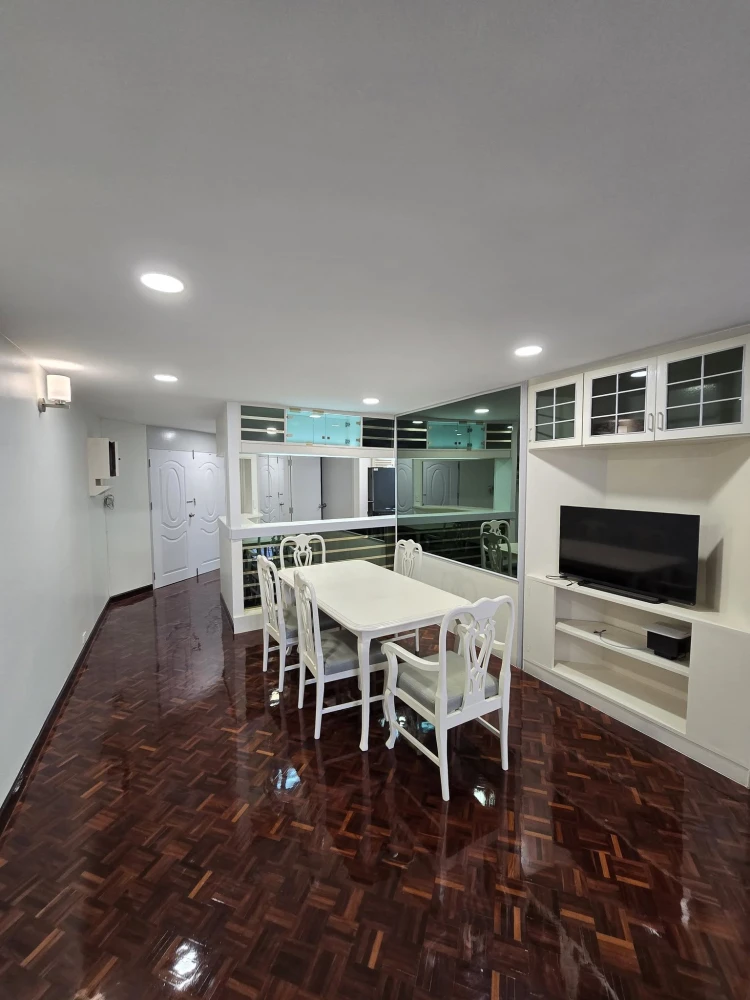 2-bedroom, 2-bathroom unit for rent at Tai Ping Towers. Spacious living area, fully furnished. Book now!