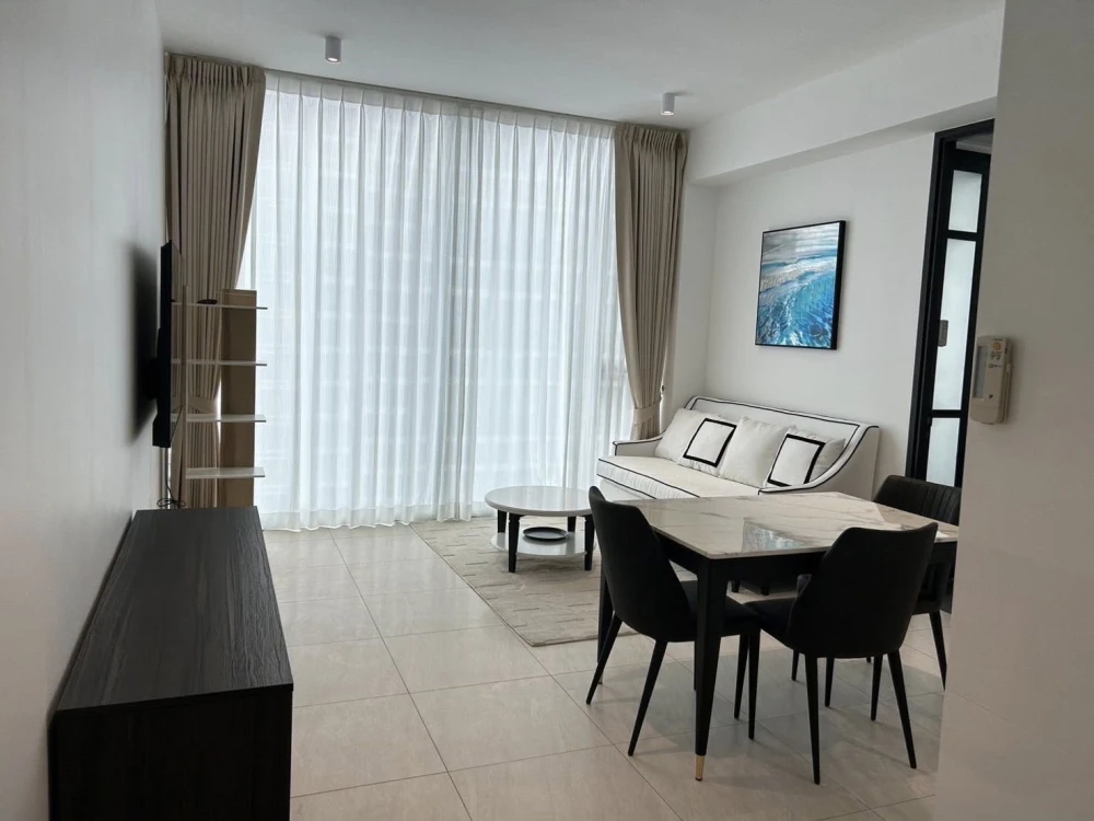 For rent Tait sathorn 12 rooms decorated in bright, comfortable tones, comfortable to live in, with full furniture, don't miss it.