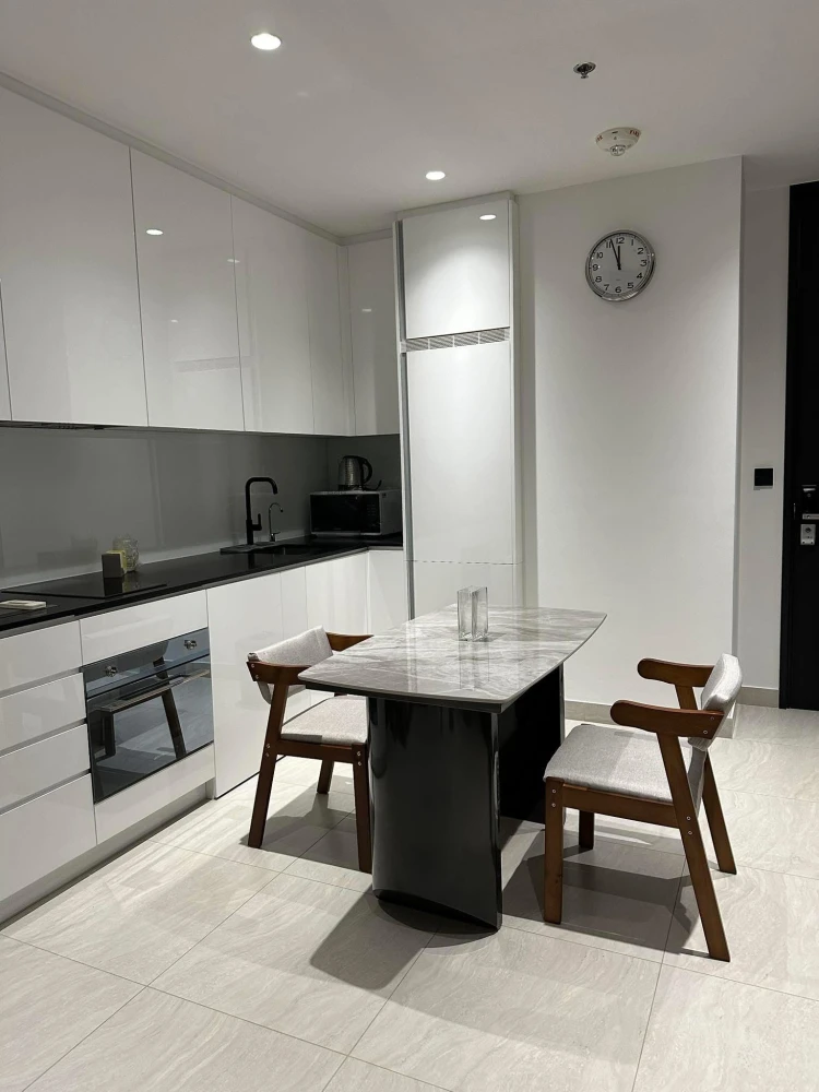 For rent Tait Sathorn 12 rooms, plenty of usable space, comfortable, definitely not cramped, fully furnished with electrical appliances, must book.