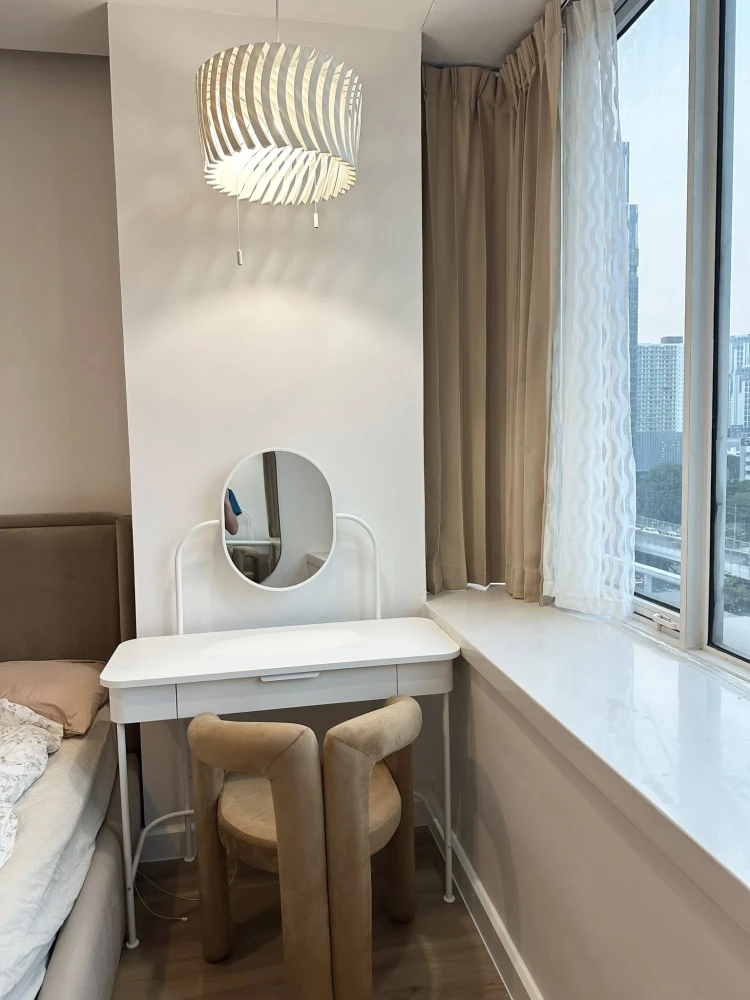 TC Green Condo Rama 9 for rent. Corner unit, north facing, pool & green garden view. Panoramic windows, no obstructing buildings, good ventilation. Bo