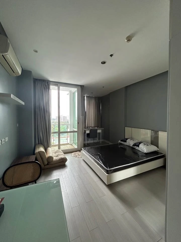 For rent: TC Green, beautiful view, airy, open, with a view of the garden and swimming pool, fully furnished, ready to move in. images