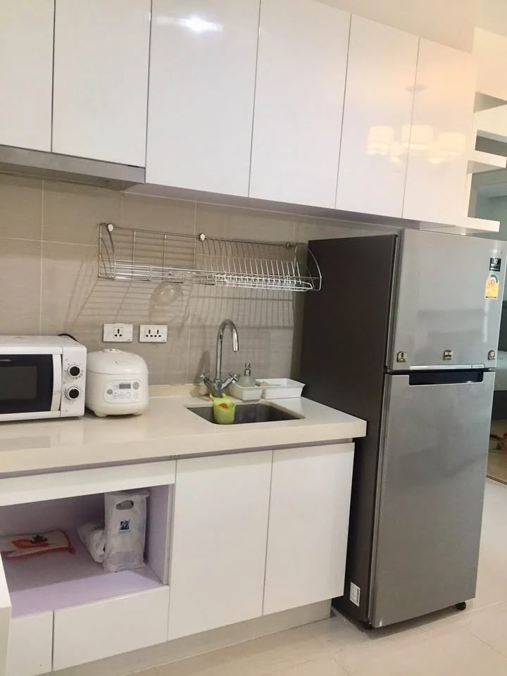 TC Green for rent, corner room, private location, city view, fully furnished, high-end, like staying in a hotel. Book now.