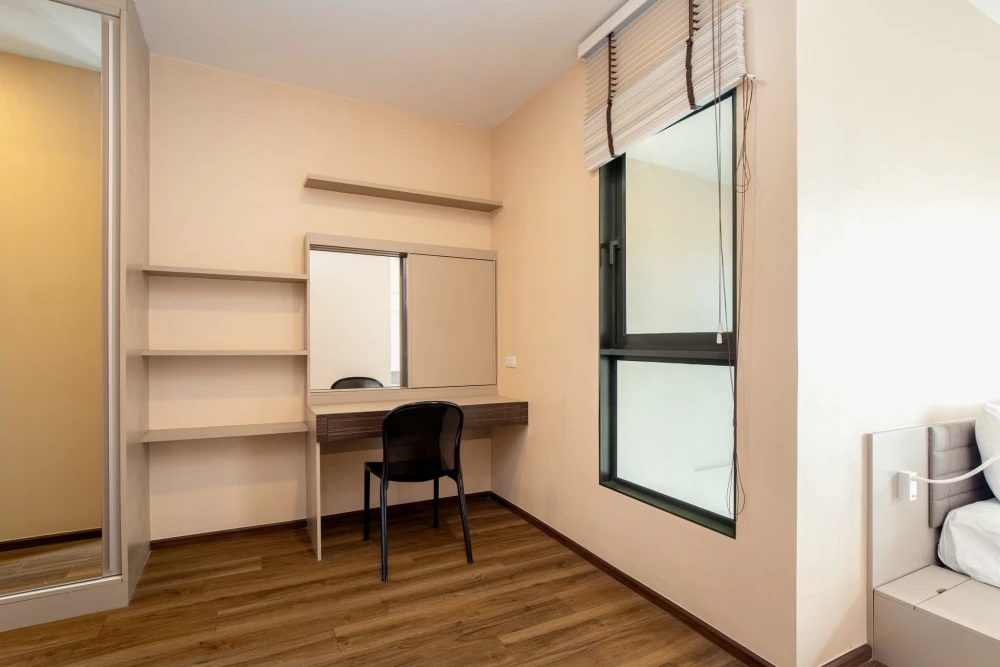 For sale/rent: TEAL Sathorn-Taksin, ready-to-move-in room, fully furnished, just bring your own furniture and move in!!!