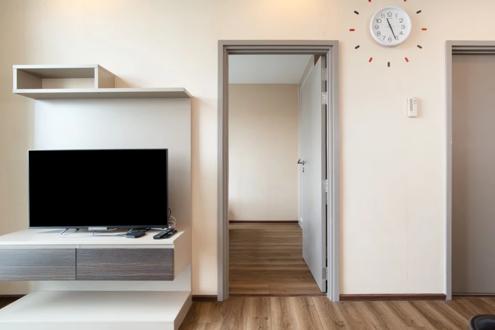 For sale/rent: TEAL Sathorn-Taksin, ready-to-move-in room, fully furnished, just bring your own furniture and move in!!!