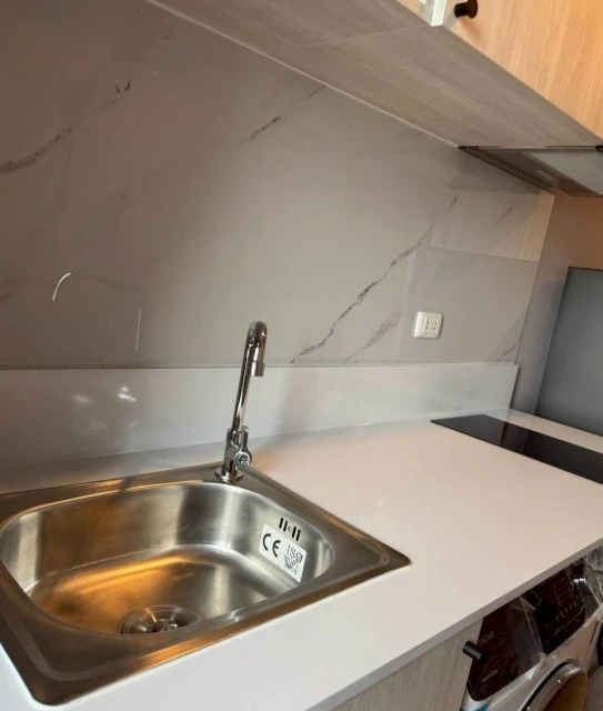 Terra Residence for rent, 11th floor, fully furnished room, ready to move in. If interested, hurry and reserve now, don't delay.