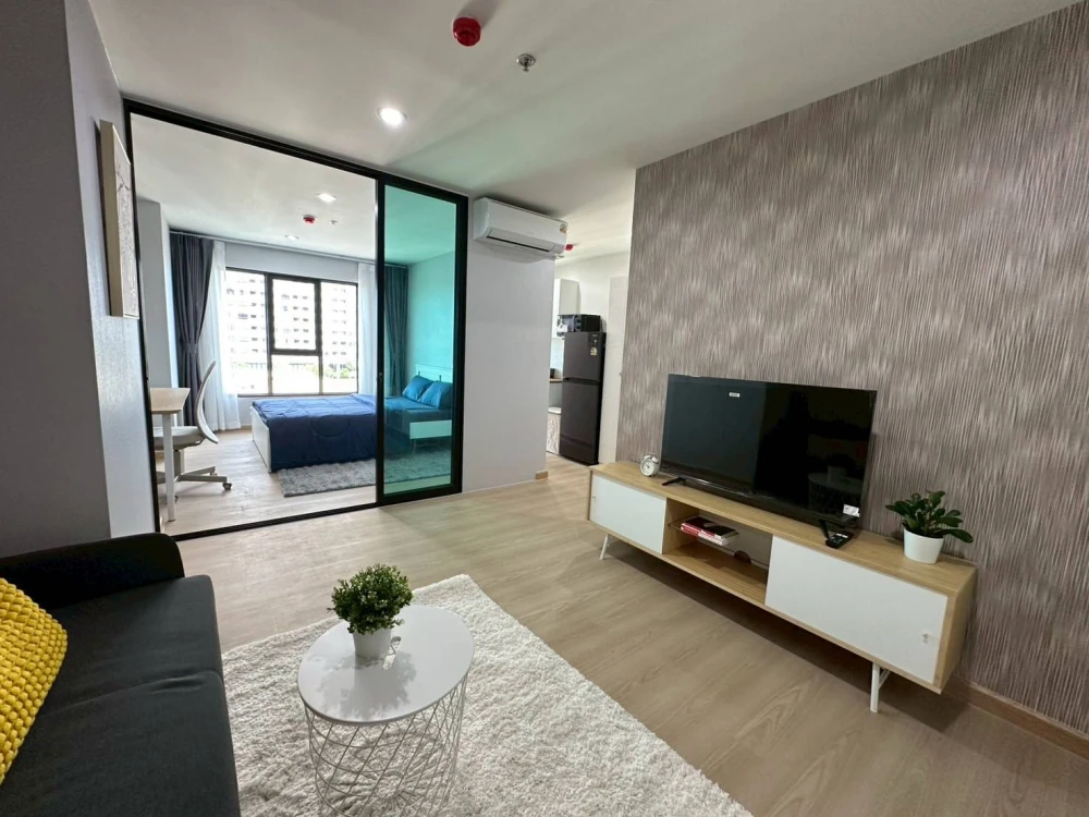 Terra Residence for rent, 12th floor, nice room, fully furnished, reserve now before it's gone.