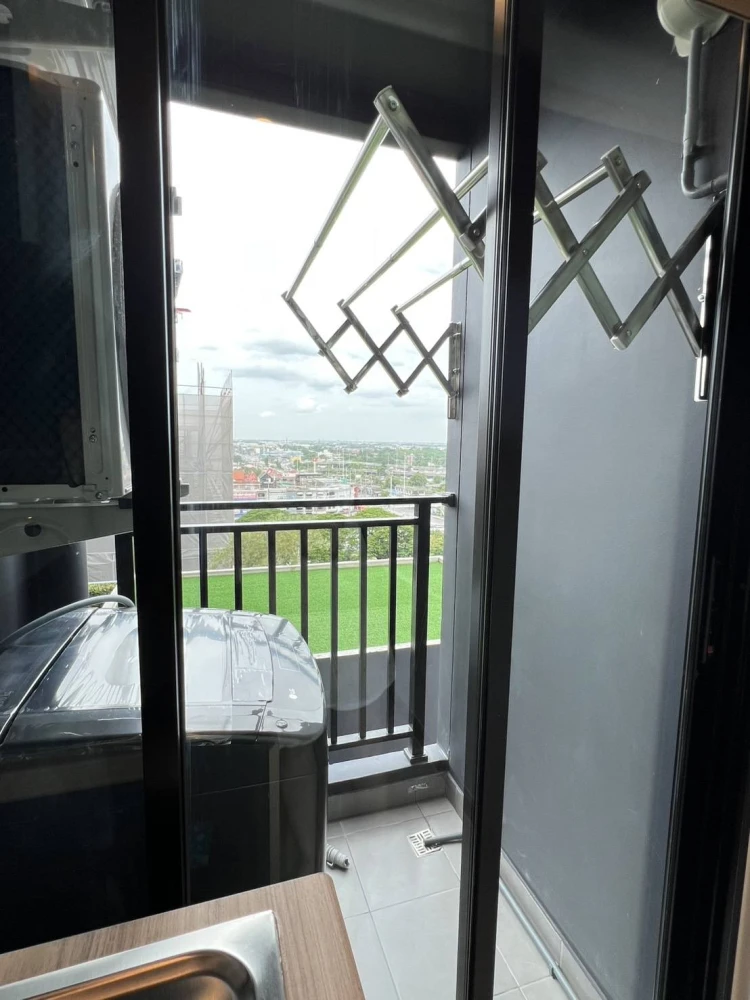 For rent: Terra residence, 12th floor, corner room, fully furnished, nice to live in, hurry and book now, don't wait.