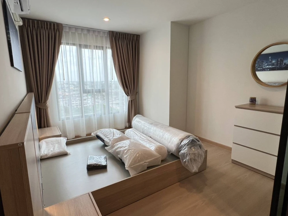 For rent: Terra residence, 12th floor, corner room, fully furnished, nice to live in, hurry and book now, don't wait.