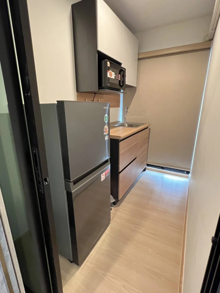 For rent: Terra residence, 12th floor, corner room, fully furnished, nice to live in, hurry and book now, don't wait.