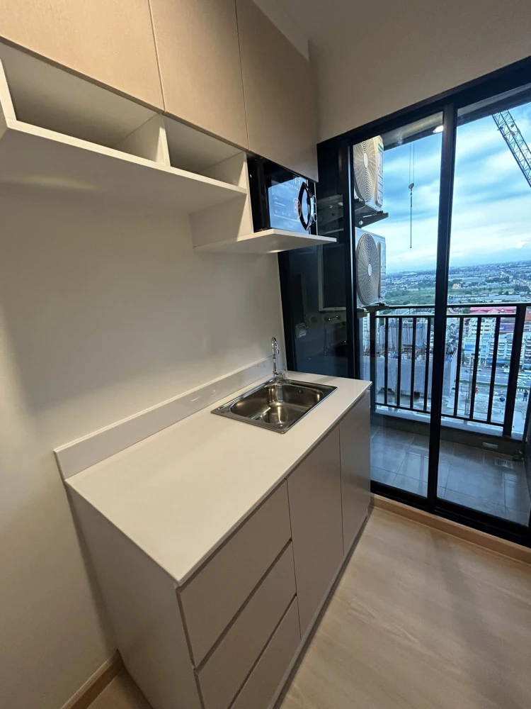 For rent: Terra residence, 20th floor, nice room, fully furnished, book now, don't miss out.