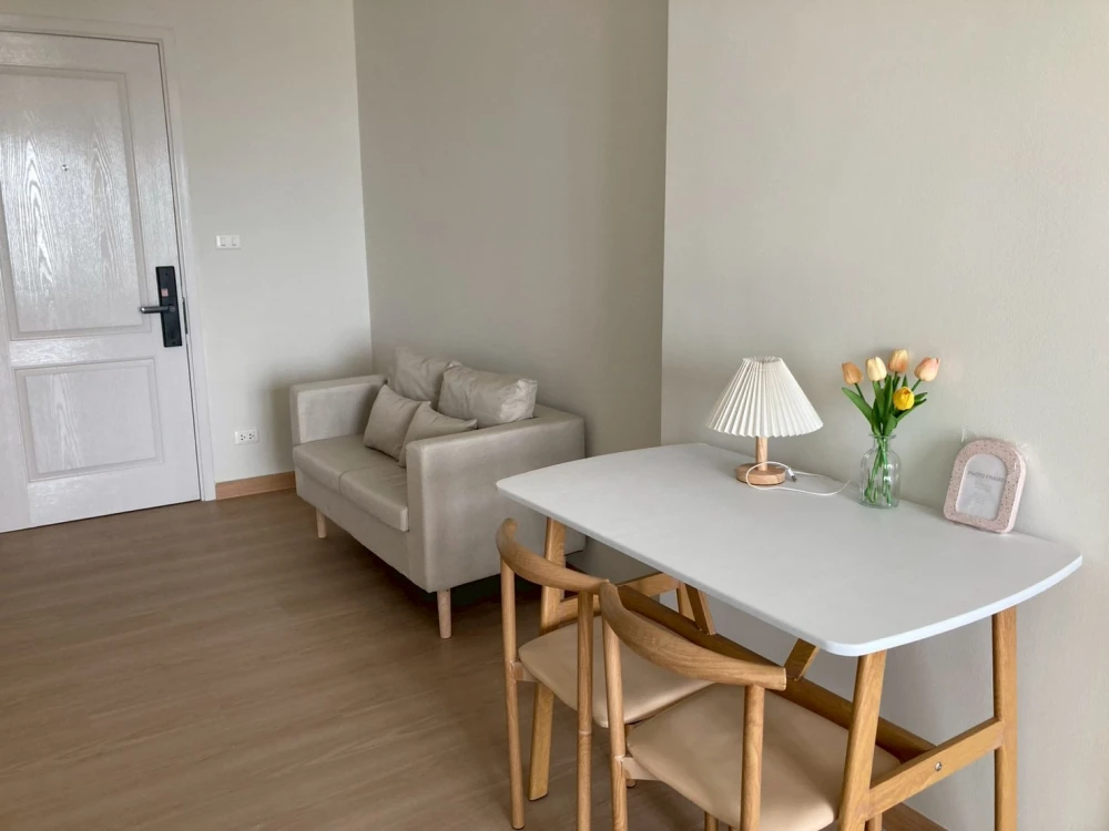 Terra Residence, 21st floor, fully furnished unit for rent. Book now! Don't wait! Hurry!