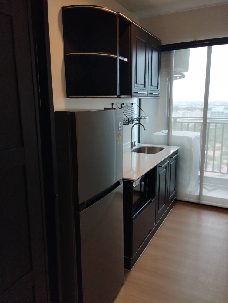 For rent: Terra residence, 24th floor, open view, no buildings blocking the view, fully furnished, nice to live in, book now, don't miss out.