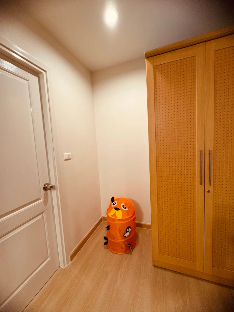 Terra Residence, 24th floor, fully furnished unit for rent. Book now! Don't miss out! Hurry!