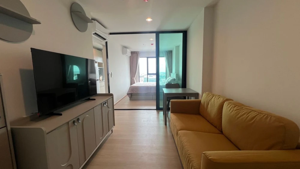 Terra Residence for rent, 25th floor, nice room, fully furnished, interested, reserve now, don't miss out.