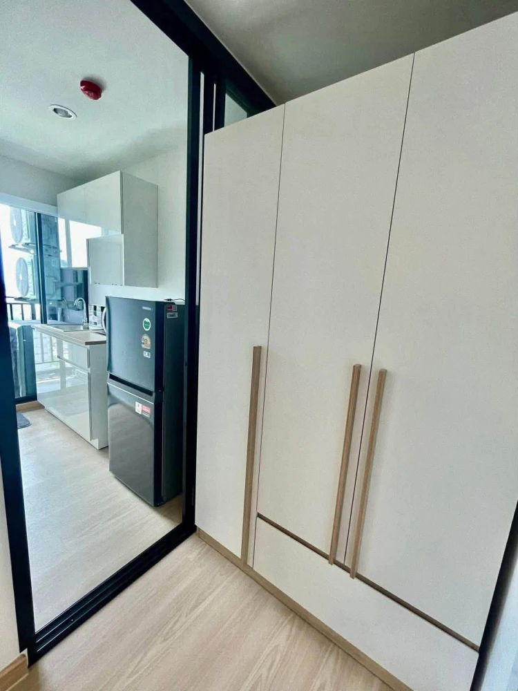 Terra Residence, 27th floor, fully furnished, available for rent. Book now!