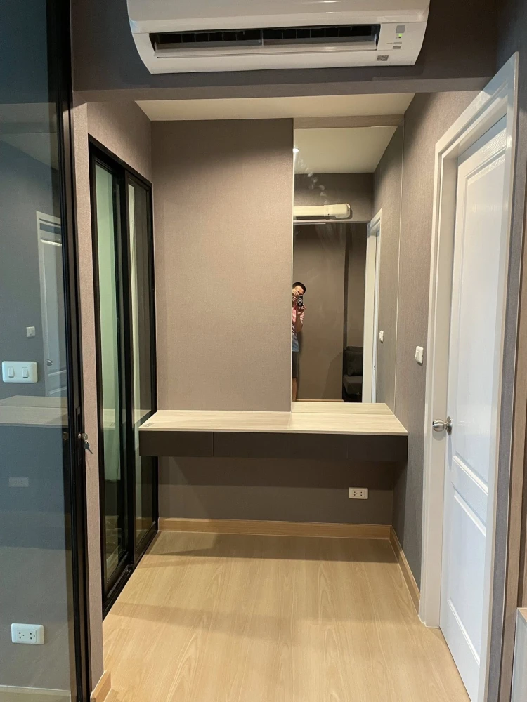 Terra Residence, 27th floor, fully furnished, available for rent. Book now, don't wait!