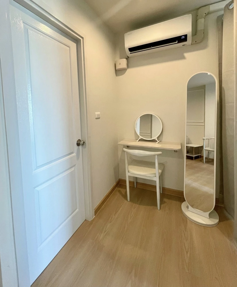 For rent: Terra Residence, 29th floor, separate rooms, fully furnished, nice to live in, reserve now, urgently.