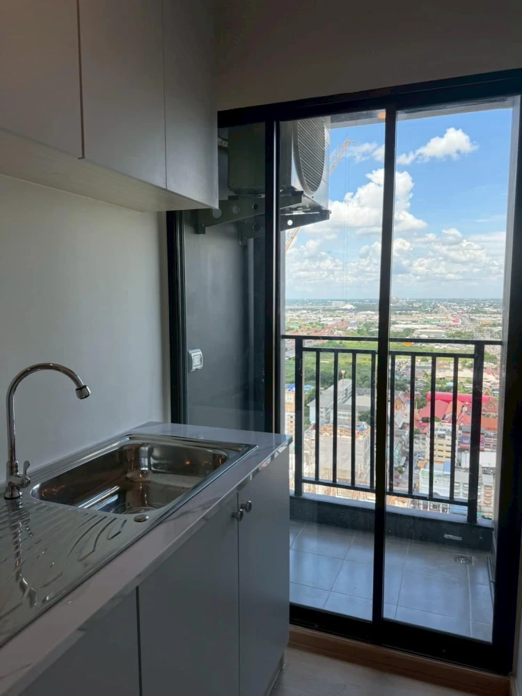 Terra Residence for rent, 30th floor, nice room, fully furnished, reserve now, don't miss out!