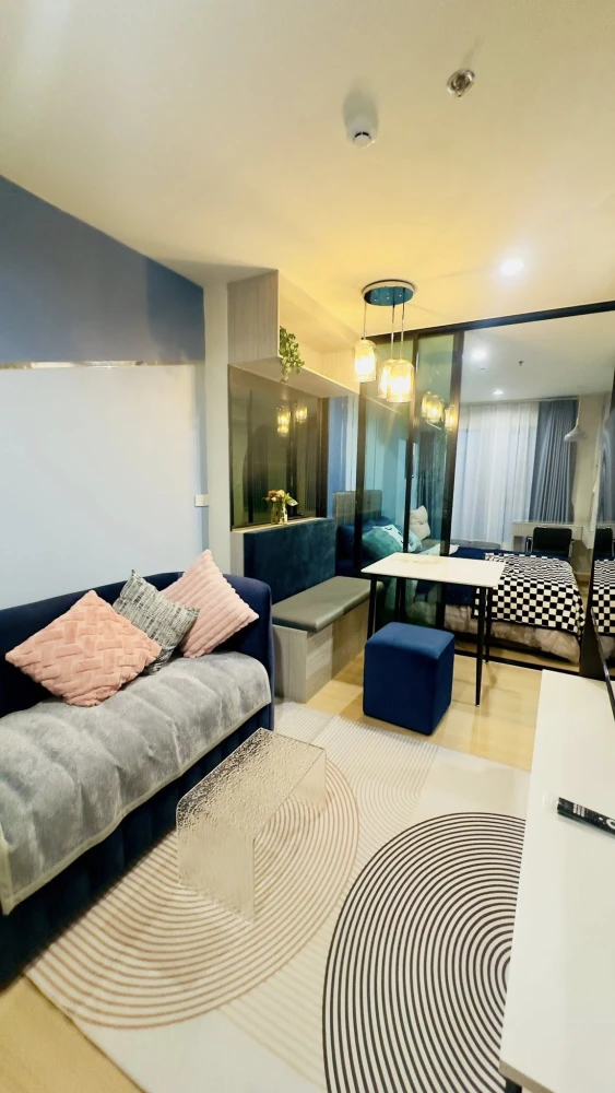 For rent: Terra Residence, 30th floor, beautiful room, very cool, fully furnished. If interested, hurry and book now. Don't miss out.