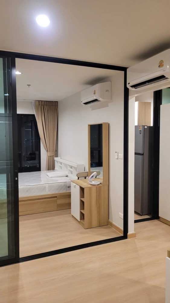 For rent: Terra Residence, 30th floor, fully furnished room, nice to live in, just bring your bag, urgently!