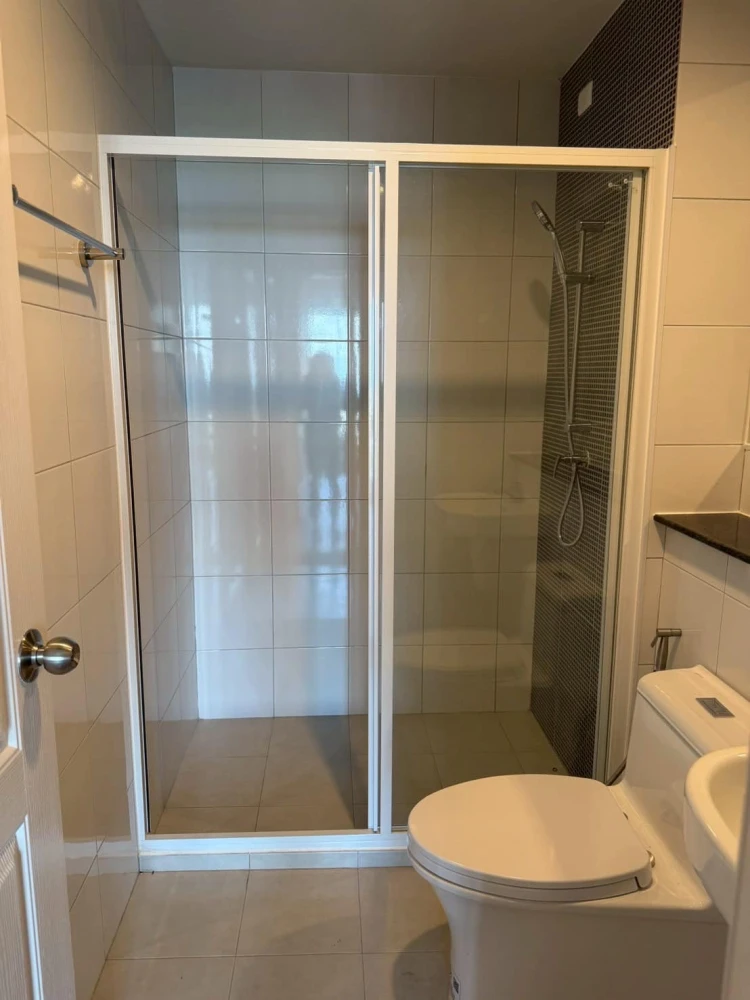 Terra Residence for rent, 30th floor, fully furnished room, ready to move in, reserve now.