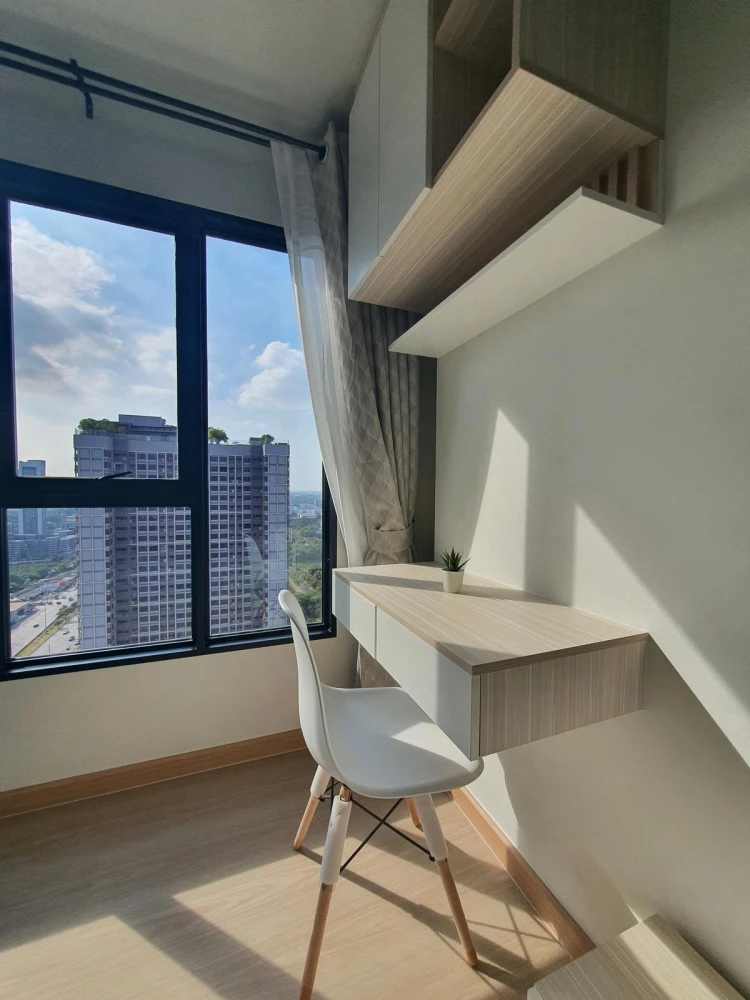 Terra Residence, 31st floor, for rent. Partitioned unit, fully furnished, ready to move in. Book now, don't wait!