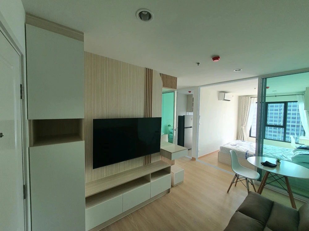 Terra Residence, 31st floor, for rent. Partitioned unit, fully furnished, ready to move in. Book now, don't wait!
