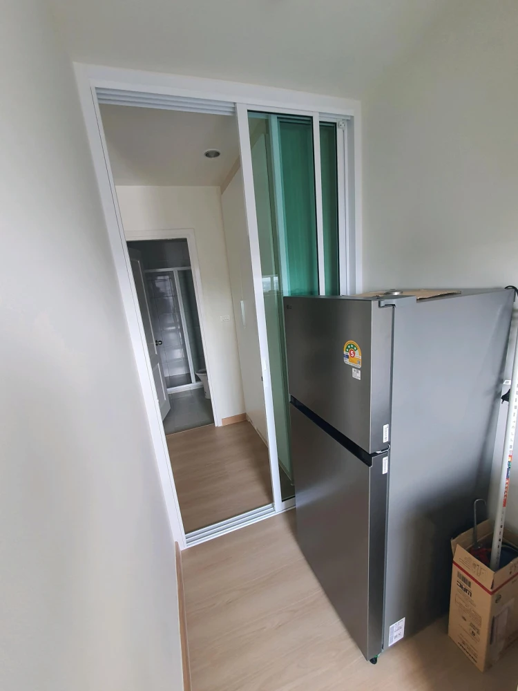 Terra Residence, 31st floor, for rent. Partitioned unit, fully furnished, ready to move in. Book now, don't wait!