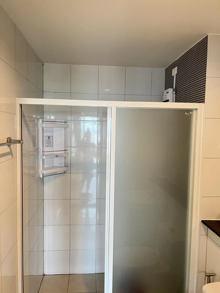 For rent: Terra residence, 32nd floor, beautiful room, well decorated, ready to move in, book now, don't miss out.