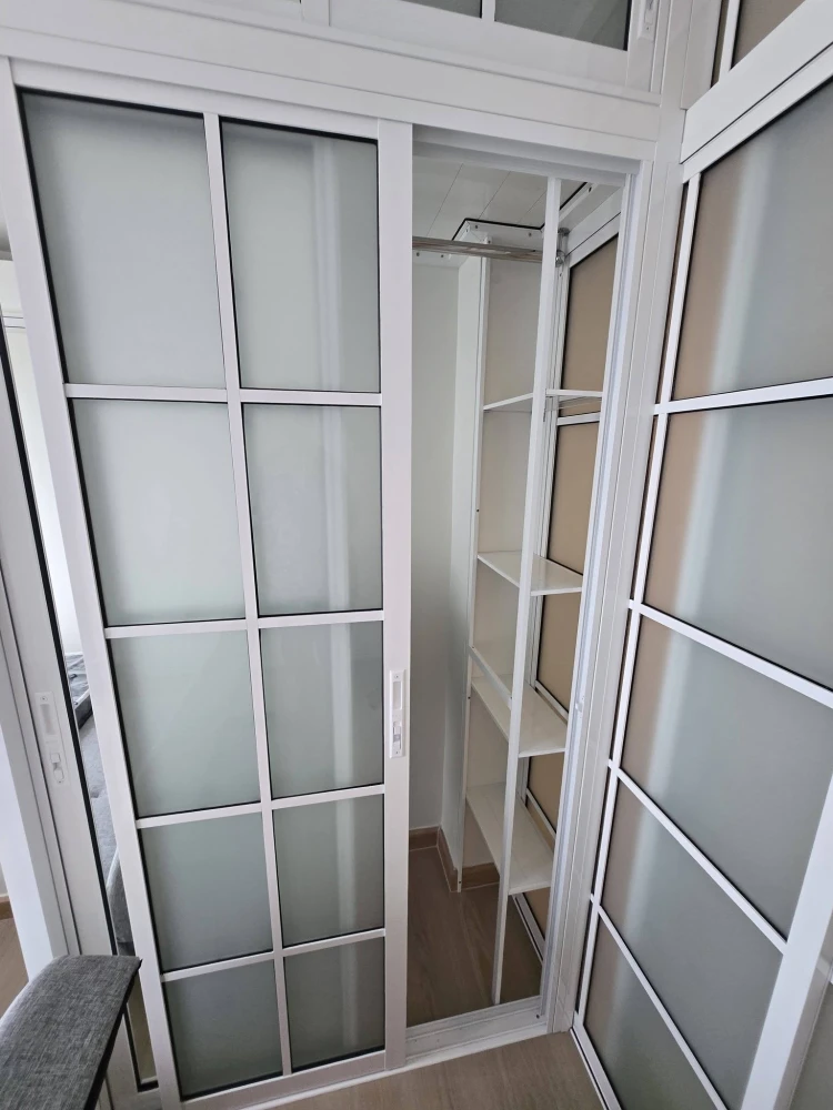 Terra Residence for rent, 33rd floor, north-facing unit with beautiful view. Fully furnished. Book now!