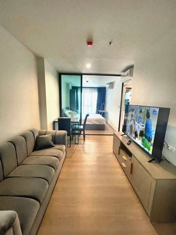 For rent: Terra Residence, partitioned room, fully furnished, ready to move in immediately. Book now, don't wait, hurry!
