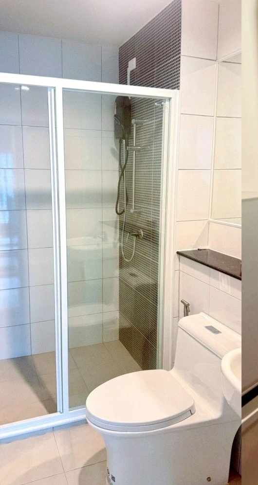 For rent: Terra Residence, a nice room, good location, fully furnished. If it's this good, what are you waiting for?