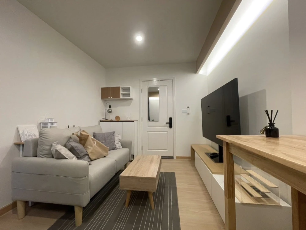 Terra Residence for rent, a lovely room with complete decorations. Interested in booking now, don't miss out!