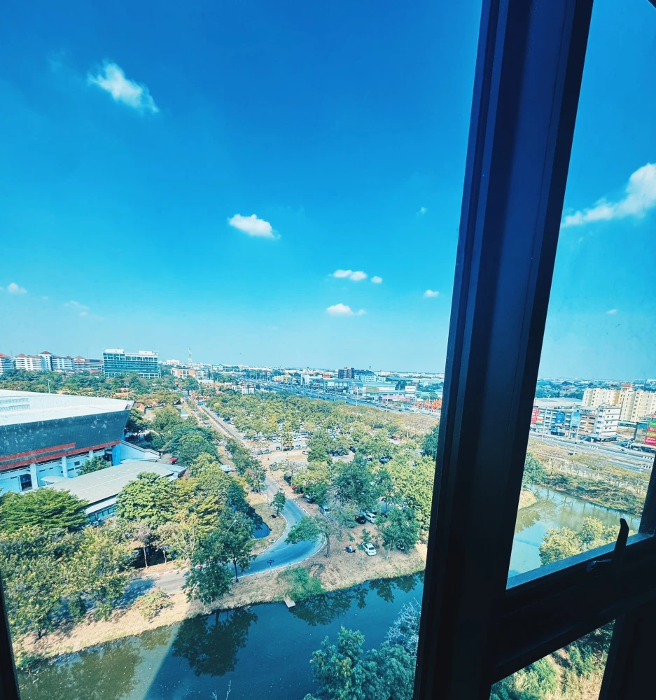 Terra Residence for rent, ready to move in, high floor, just bring your bag. Hurry and book now before it's gone.