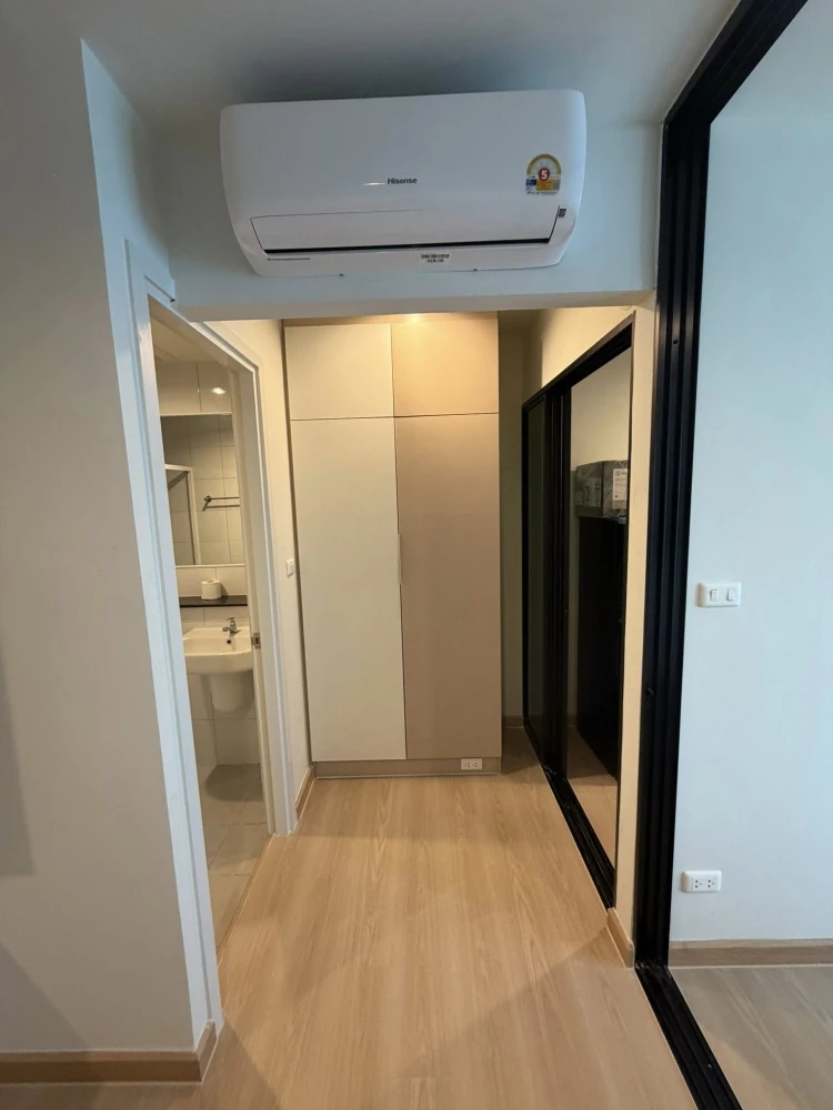 For rent: Terra Residence, corner room, 10th floor, fully furnished/electrical appliances. You can't miss this opportunity!