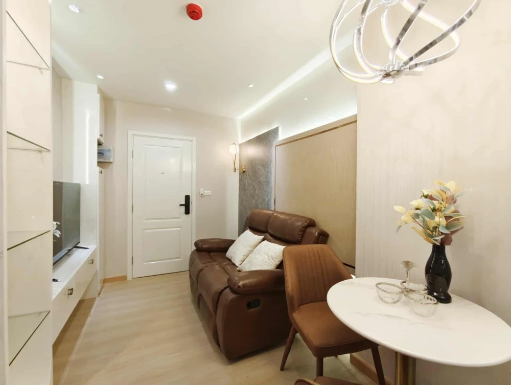 For rent: Terra Residence, beautifully decorated room, excellent built-in wall, great location, fully furnished, hurry and book now.